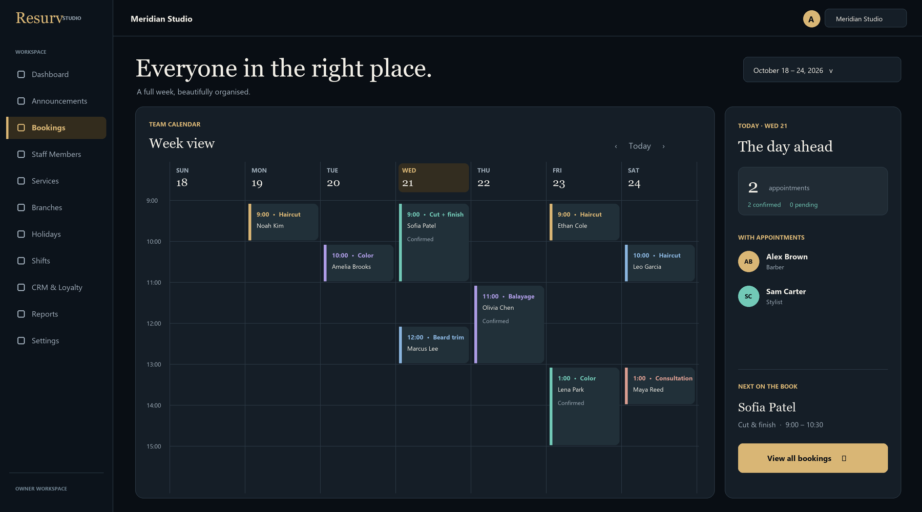 Resurv booking admin Week view with customer appointments and a selected-day summary